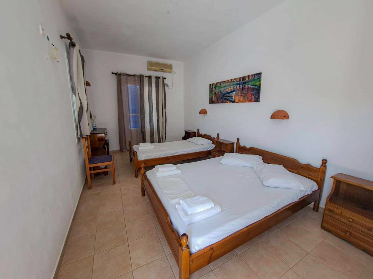 Sifneiko Arxontiko Otel Fáros Oda fotoğraf