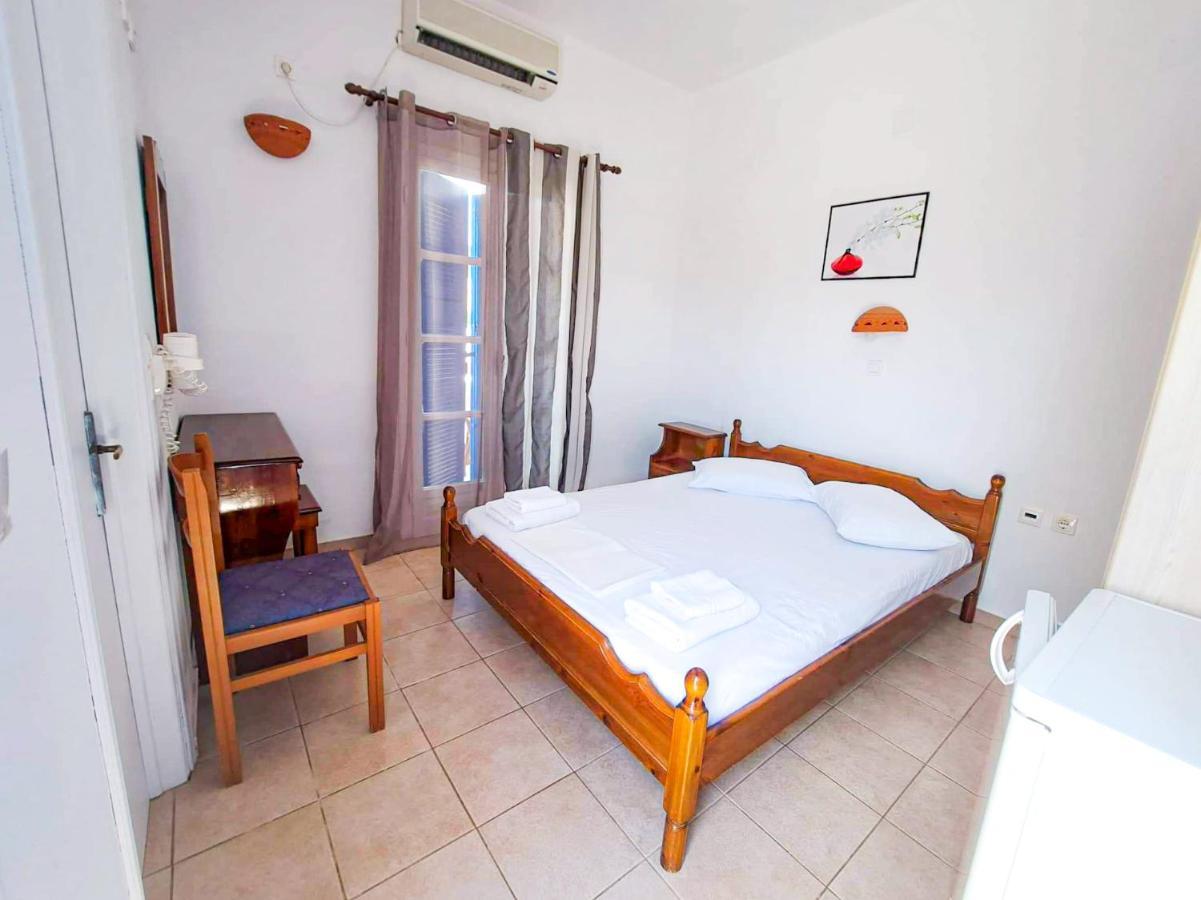 Sifneiko Arxontiko Otel Fáros Oda fotoğraf